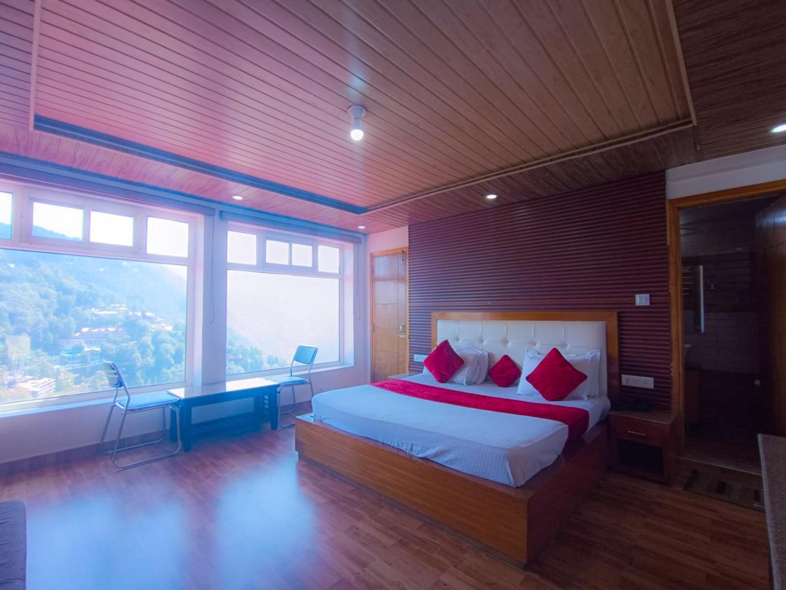 Hotel Snow Ark Inn, Dalhousie Exterior photo